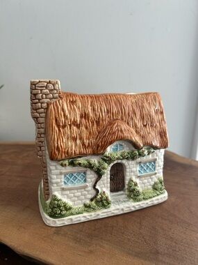 Vintage Otagiri Ceramic Thatched Cottage House Napkin Holder Made In Japan